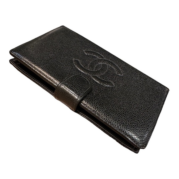 CHANEL Caviar CC Bi-Fold Wallet - Picture 10 of 12